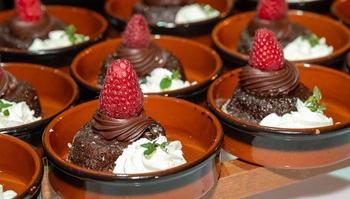 Chocolate raspberry tarts