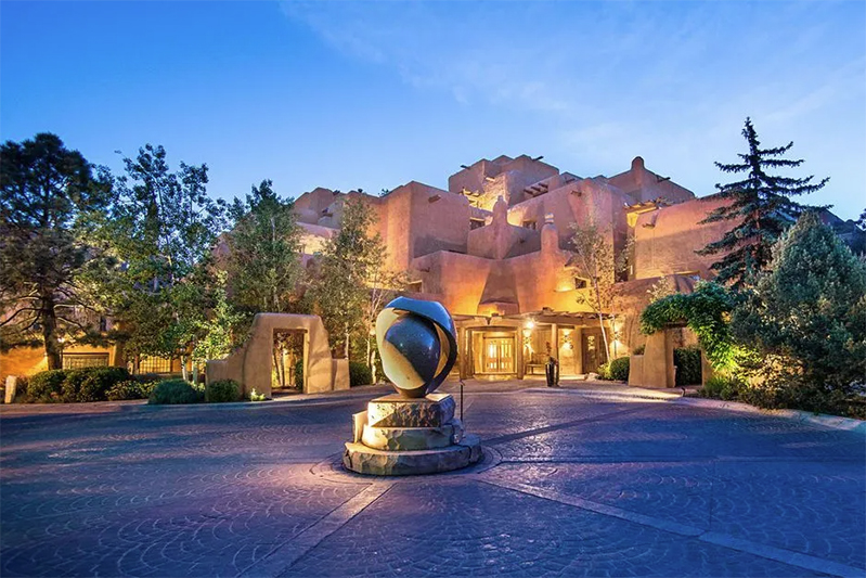 The front of the Inn and Spa at Loretto in Santa Fe